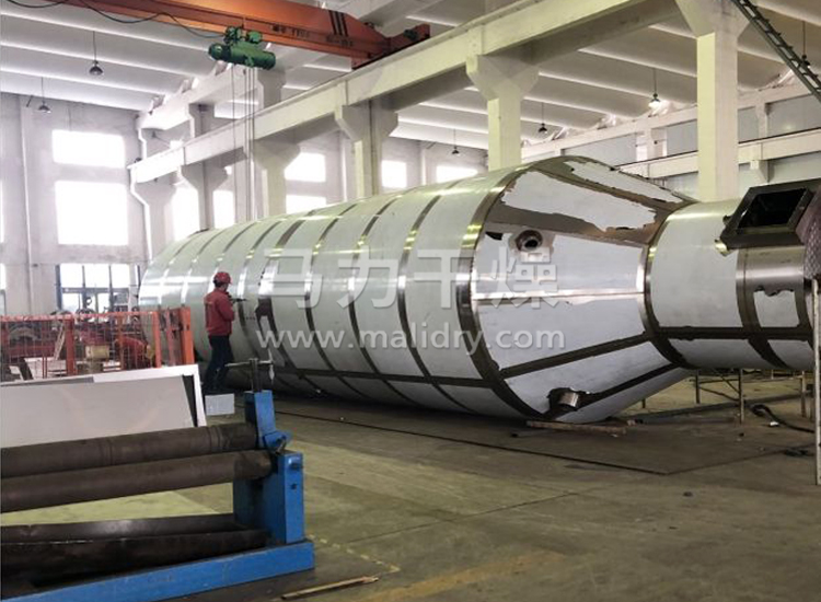 压力喷雾干燥机生产现场