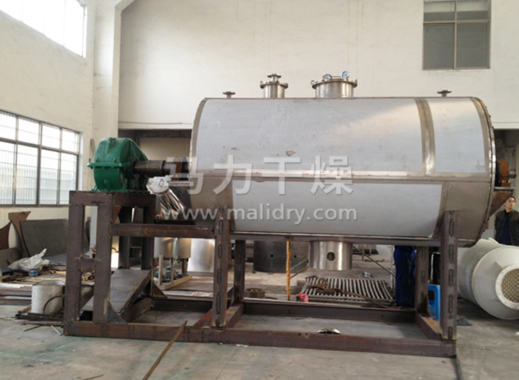 耙式干燥机生产现场实拍