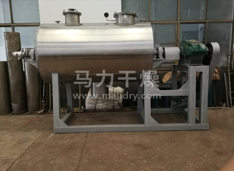 耙式干燥机生产现场实拍