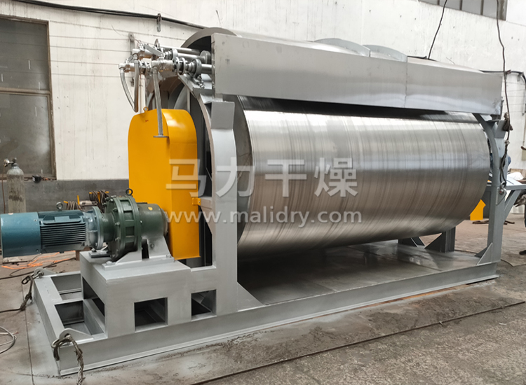 滚筒刮板干燥机生产现场实拍