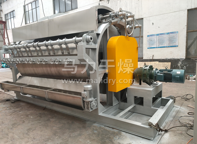 滚筒刮板干燥机生产现场实拍