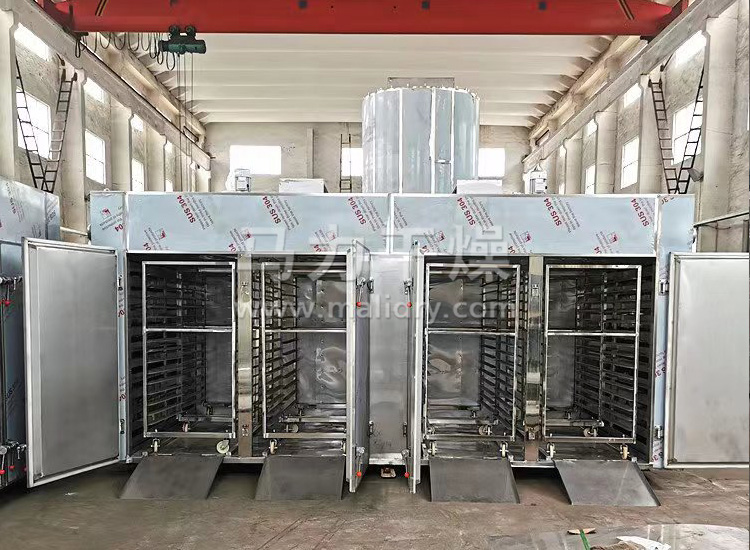 热风循环烘箱生产现场实拍