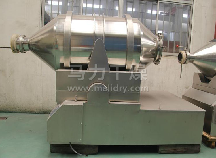 二维混合机生产现场