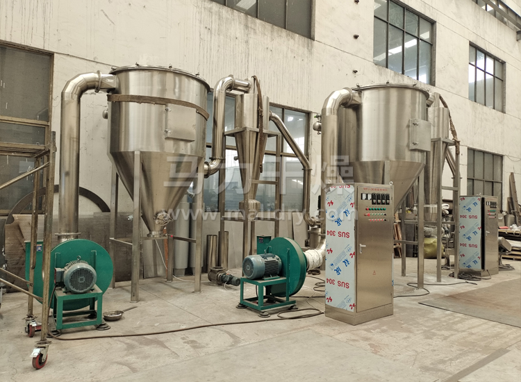 超微粉碎机生产现场