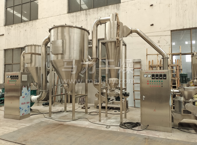 超微粉碎机生产现场