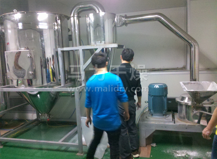 超微粉碎机使用现场